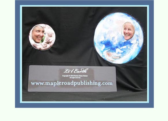 LyndaAndPattyPhotoBooth583